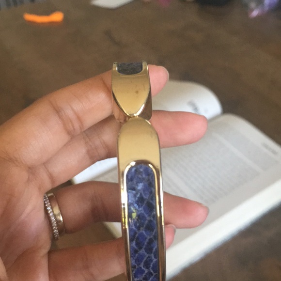 🇨🇦2/$15 Stella & Dot EMERSON BANGLE, leather - Picture 4 of 9